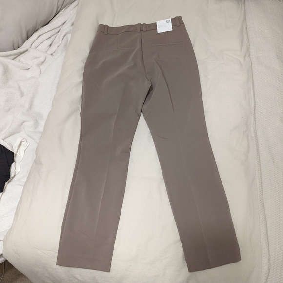 Dress pants - Picture 2 of 2